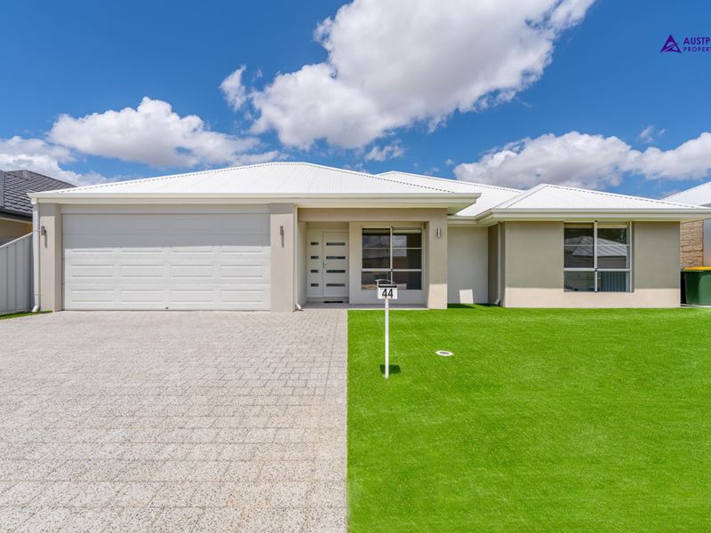 44 Yangtze Avenue, Southern River WA 6110