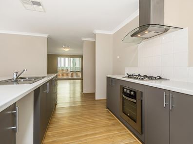 19 Explorers Crescent, Baldivis WA 6171