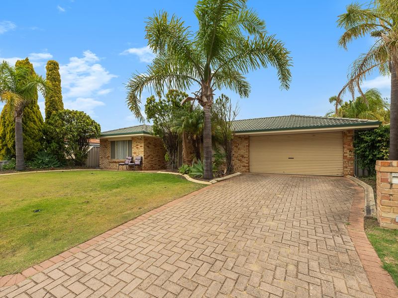 4 Coran Gardens, Warnbro WA 6169