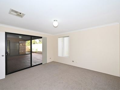 2 Karrivale Court, , Pearsall WA 6065