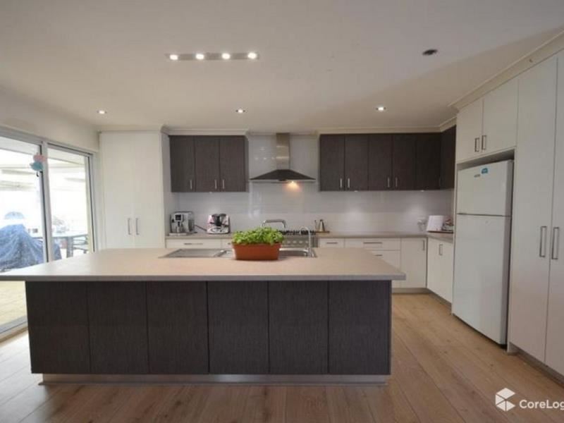4 Ione Place, Craigie