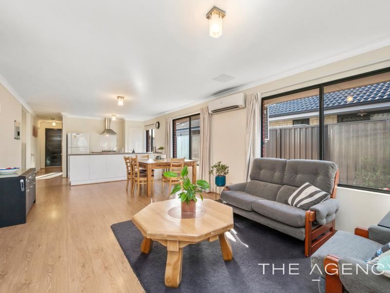 10 Bundoran Approach, Hilbert