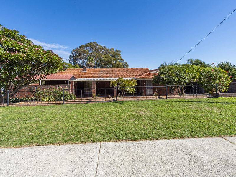 24 Merilee Terrace, Kelmscott WA 6111