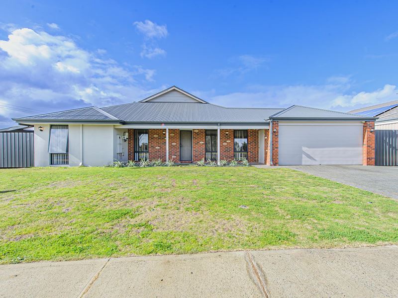 1 Sansimeon Boulevard, Byford WA 6122