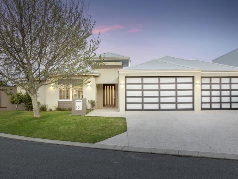 12 Rothwald Place, Hillarys