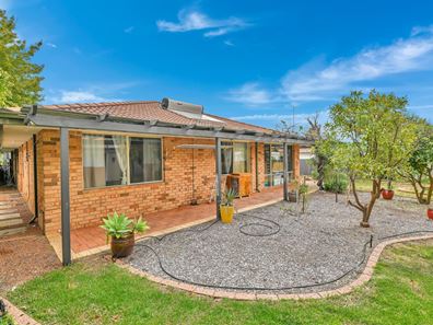 10 Goomarl Street, Dudley Park WA 6210