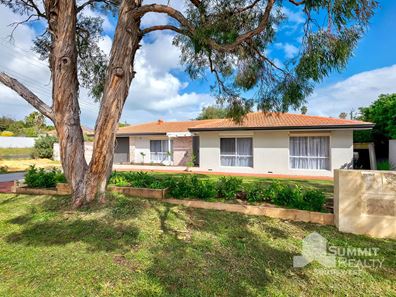 306 Ocean Drive, Withers WA 6230