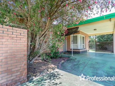 27 Ward Crescent, Kelmscott WA 6111