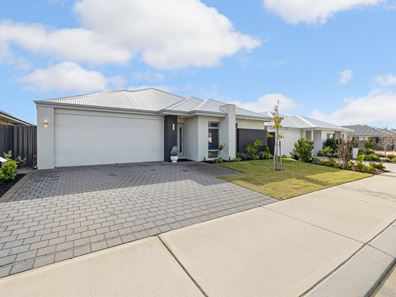 15 Buttermere Grange, Aveley WA 6069