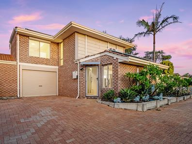 1/14 Ramsdale Street, Scarborough WA 6019