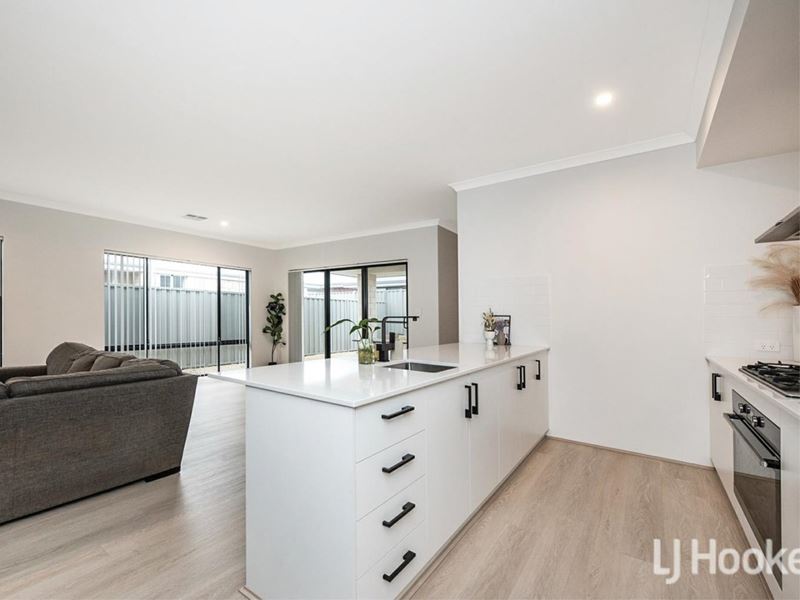 3 Triflora Way, Byford