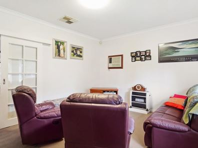 7 Wollong Place, Nollamara WA 6061