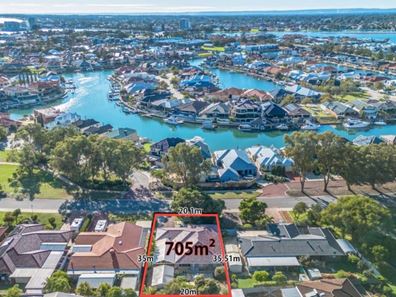 32 McLarty Road, Halls Head WA 6210