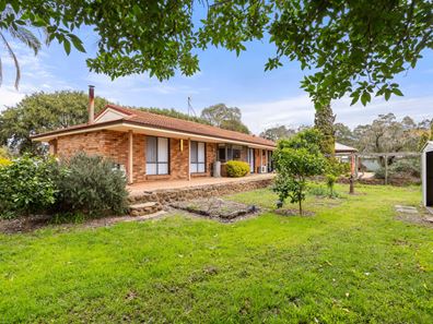 42 South Western  Highway, Boyanup WA 6237