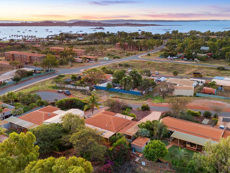 19 Forrest Crescent, Dampier WA 6713