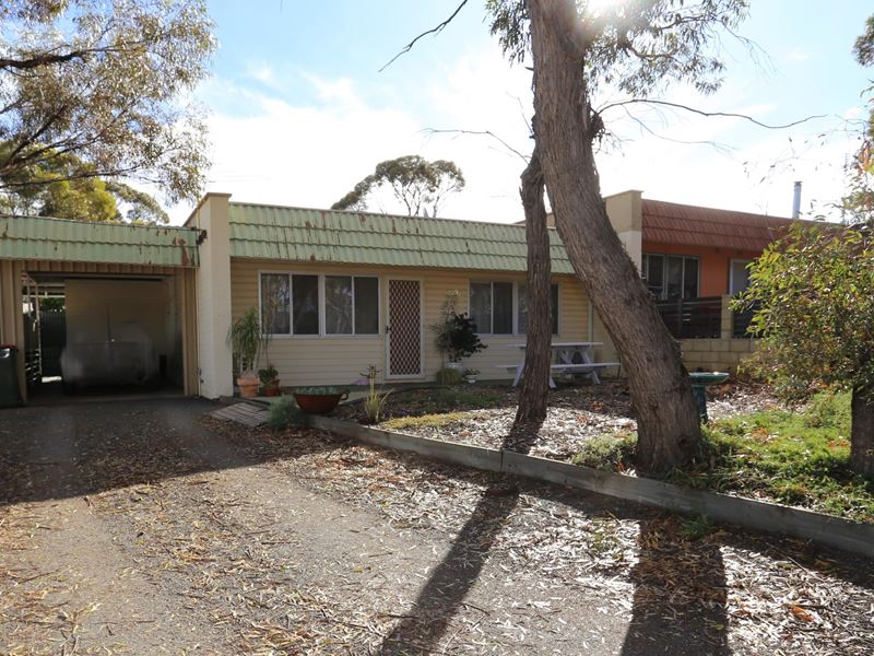 2 Mason St, Kambalda East