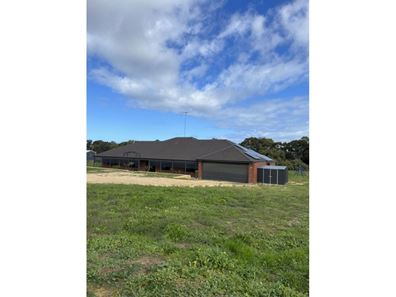 107 Seaflower Way, Gabbadah WA 6041