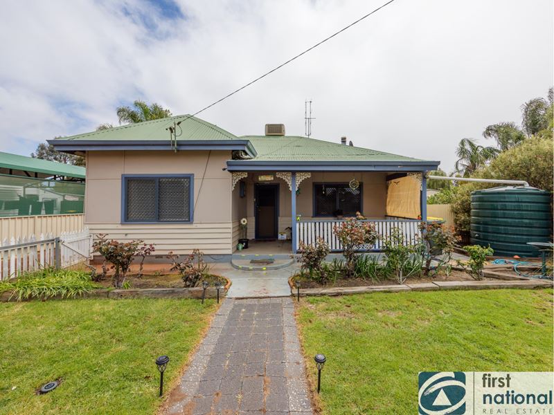 2 Esperance St, Northam WA 6401