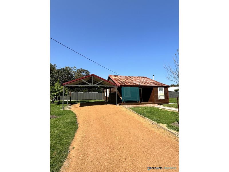 37 Walter Street, Nannup WA 6275