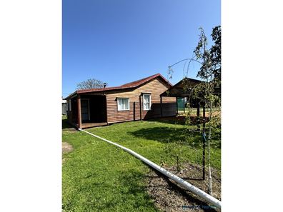 37 Walter Street, Nannup WA 6275