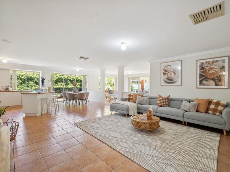 15 Pindan Elbow, Atwell