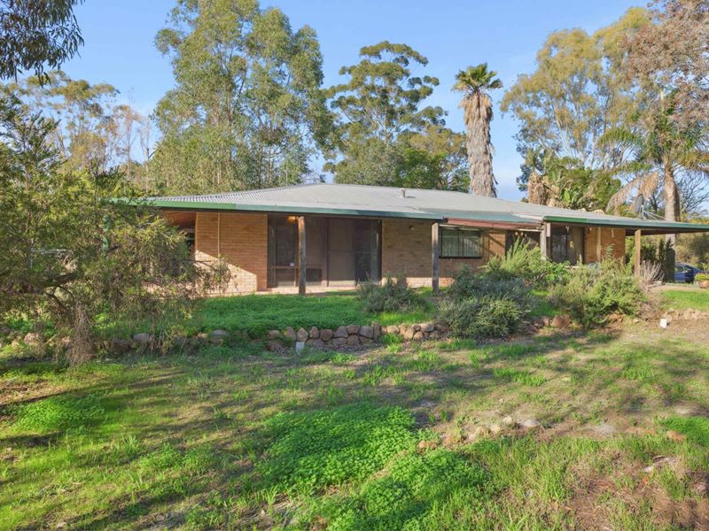 9 Pitt Road, Martin WA 6110