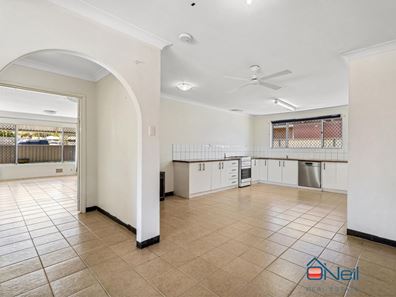 285 Railway Avenue, Armadale WA 6112