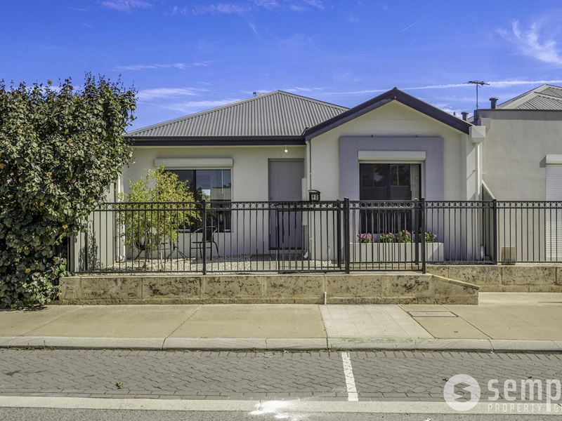 90 Jubilee Avenue, Success WA 6164