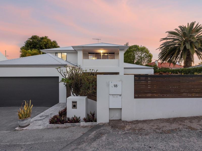 18 Kennedia  Lane, Mount Claremont