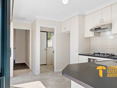 2/39 Tindal Avenue, Yangebup WA 6164