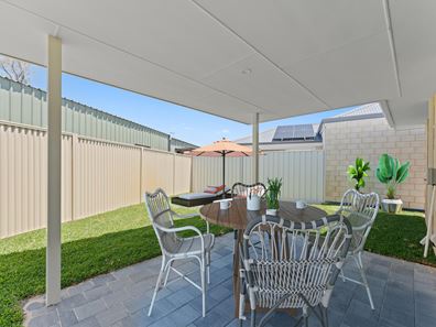 129 Parkin Street, Rockingham WA 6168