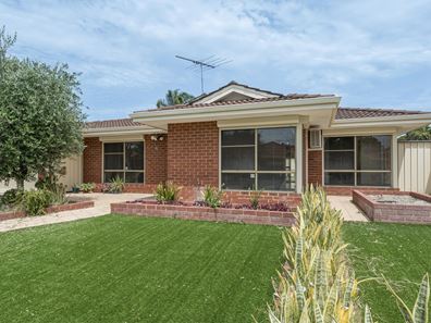 4 The Mead, Kiara WA 6054