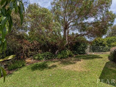 9 Meryll Place, Duncraig WA 6023