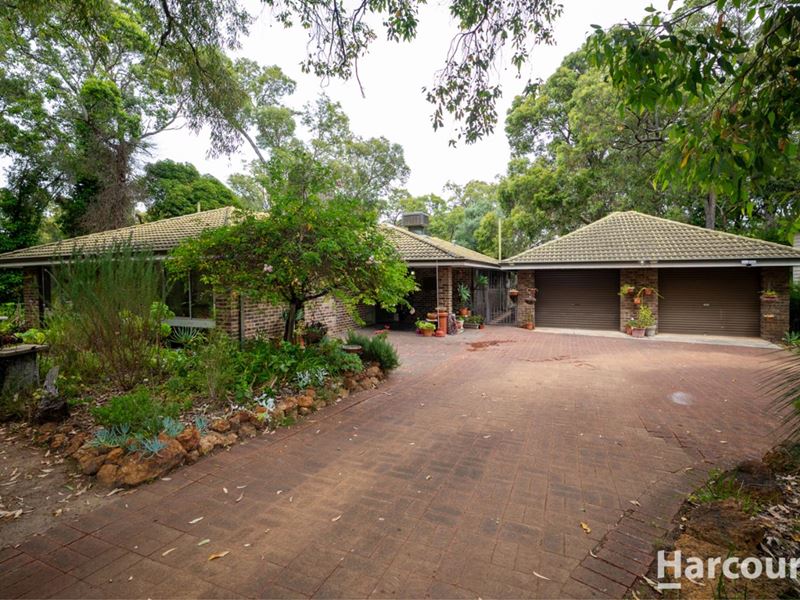 105 Summit Road, Mundaring WA 6073