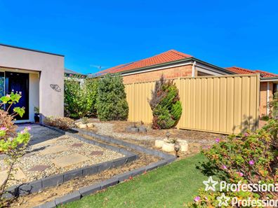 6 Moston Crescent, Bertram WA 6167