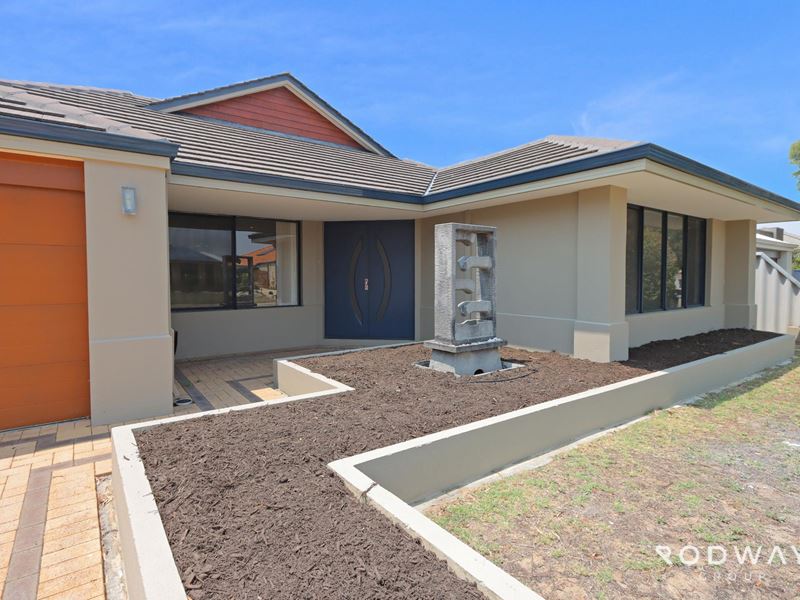 5 Granada Loop, Seville Grove WA 6112