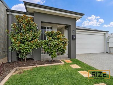 38 Crusader Road, Banksia Grove WA 6031