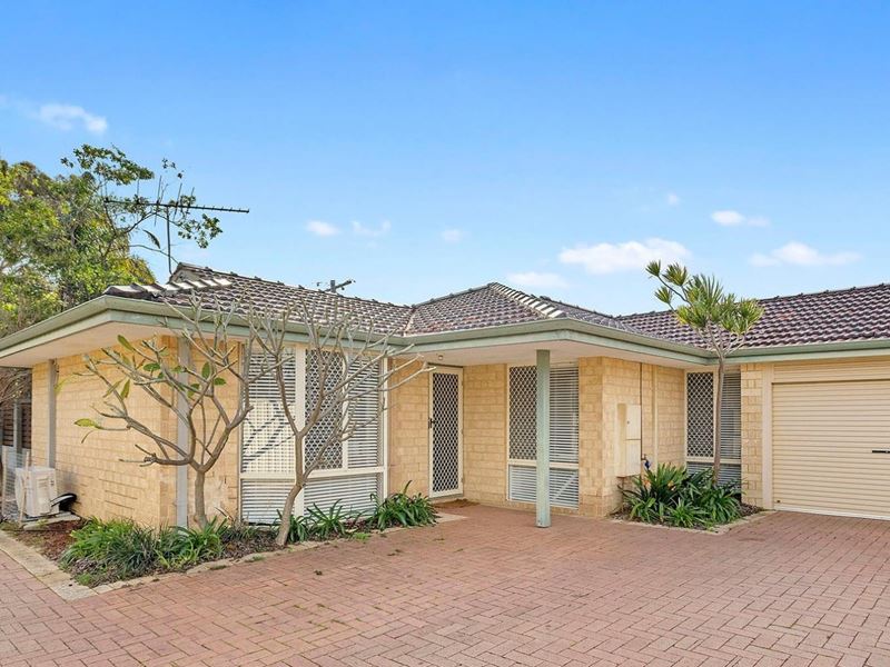 1/25 Stewart Street, Scarborough