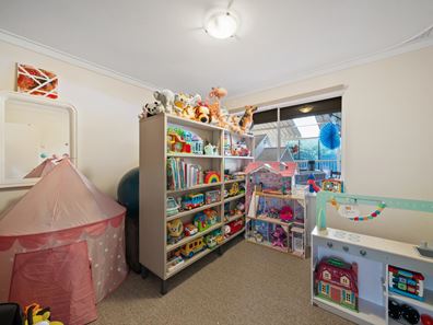 36 Hilton Crescent, Maddington WA 6109