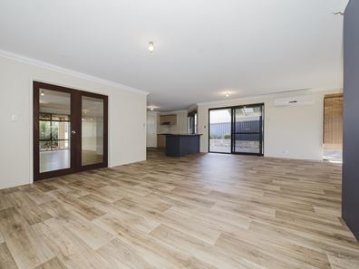 28 Blaxland Avenue, Two Rocks WA 6037