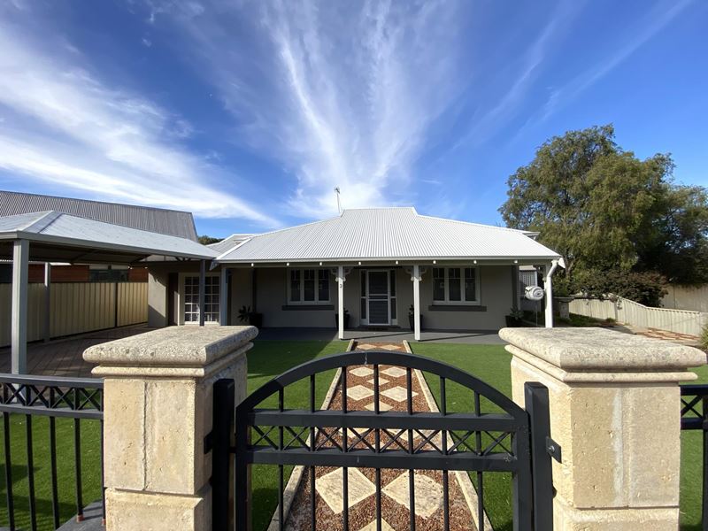 3 Beaufort  Street, Katanning WA 6317
