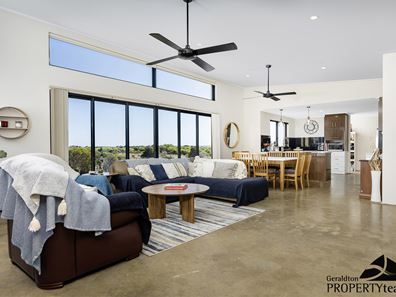 19 African Reef Boulevard, Greenough WA 6532