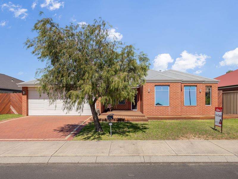 10 Dravite Way, Dalyellup WA 6230