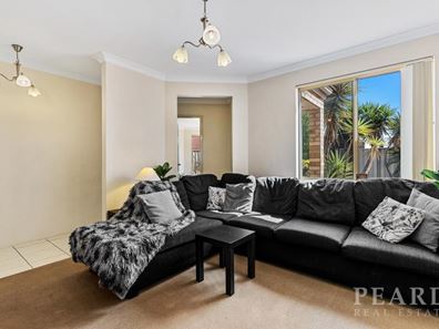 20B Lombadina Parade, Secret Harbour WA 6173