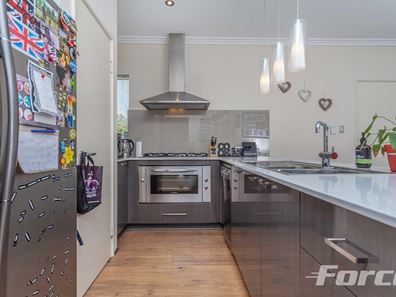3/22 Susan Road, Madeley WA 6065