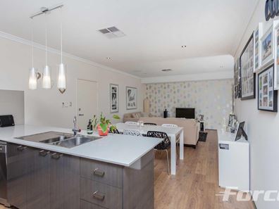 3/22 Susan Road, Madeley WA 6065