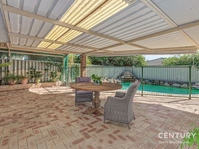 4 Freedman Way, Winthrop WA 6150