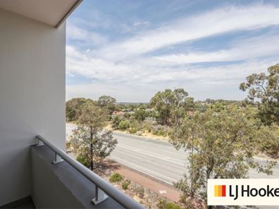 97/6 Walsh Loop, Joondalup WA 6027