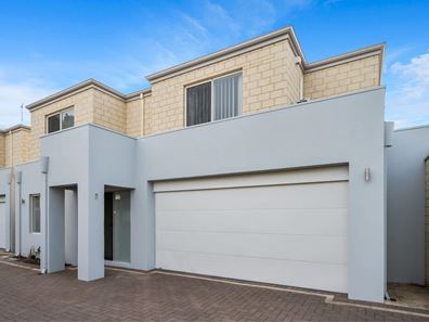 220B Acton Avenue, Rivervale WA 6103