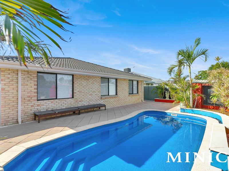 34 Charm Way, Atwell WA 6164